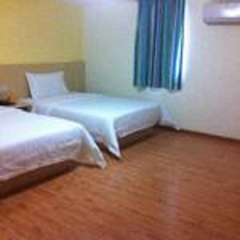 7Days Inn Shenzhen Shajing Shiming Square Екстериор снимка