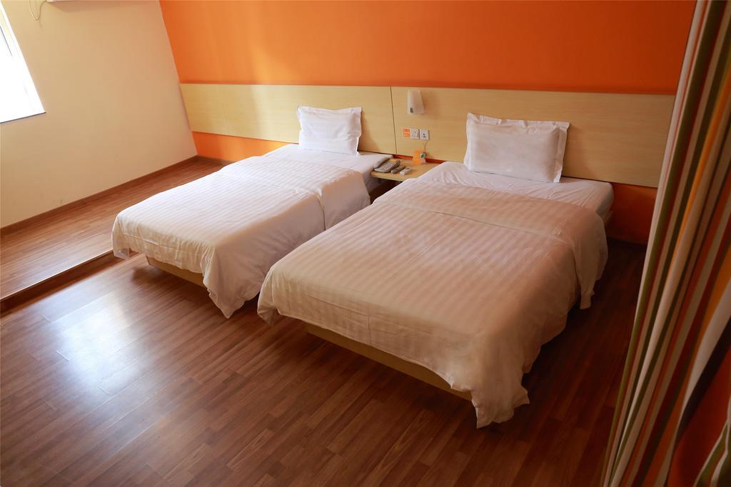 7Days Inn Shenzhen Shajing Shiming Square Екстериор снимка